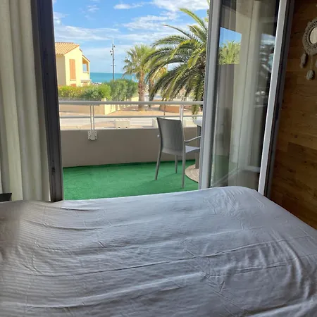 Climatise, Face A La Mer, Parking Apartment